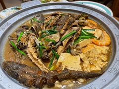 -东来菜馆•手抓海鲜家常菜•海鲜锅贴(鸽子窝店)