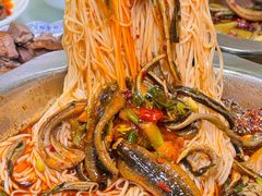 -乐山第一家临江鳝丝(茶坊路店)