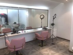 -BULB STUDIO 巴柏明星发型工作室