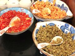 -双燕楼·手工馄饨·汤面小吃(世纪汇店)