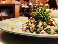 -新元素餐厅(瑞虹天地月亮湾店)
