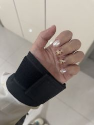 -尤米一站式美甲美睫