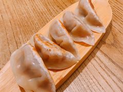 -新梅华·茶点餐厅(石路国际商城店)