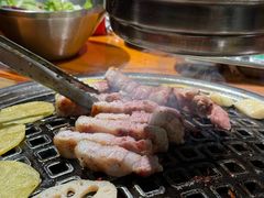 -唯成•韩国炭火烤肉 유성고기