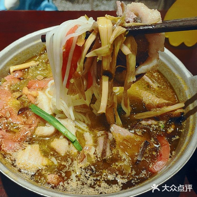 重庆米线曾三仙——川渝米线天花板