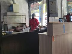 -白翔甜食店