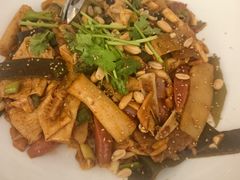 -拿渡·水煮鱼麻辣香锅(王府井奥莱·香江小镇店)