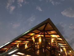 -Dash Teak House