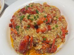 -肥肥虾庄·金牌油焖大虾(首义路店)
