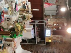 -玩坞轰趴馆·户外团建聚会主题生日派对馆(世豪广场店)
