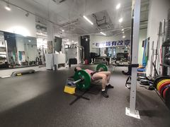 -汗水空间私教健身连锁(SM广场店)