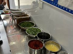 -巍山火巴肉饵丝(大理古城店)