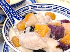 -广信牛奶甜品世家(台东店)