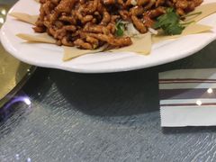 -镜泊湖酒家(兴华街金鼎店)