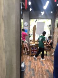 点击看大图 -首脑美发沙龙