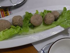 -乡土黄·鲜牛肉火锅·小龙虾(兴业街店)