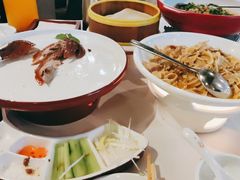 -大鸭梨烤鸭店(光彩店)