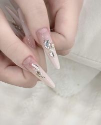 -UU·NAIL美甲美睫專門店