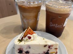 莓莓酸奶芝士蛋糕-Seesaw Coffee(深圳深业上城店)