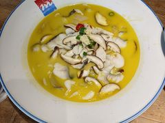 -蜜桃餐厅·伴山(湖滨商业街店)