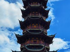 -龙华寺