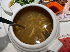 -沪华海鲜大酒楼(南汇店)