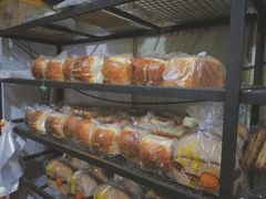 -秀云俄罗斯列巴屋(军星小区店)