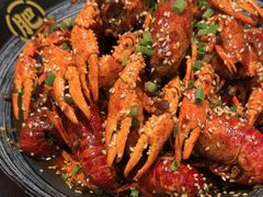 -肥肥虾庄·金牌油焖大虾(汉口城市广场店)