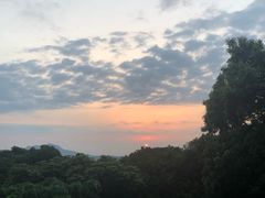 -草山夜未眠景观餐厅