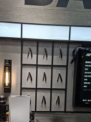 -Devilhands Barbershop男士理容店