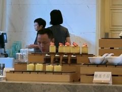 -鲤鱼洲酒店港鲤咖啡厅