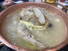 -朴小妹人参鸡汤火锅(长白山万达店)