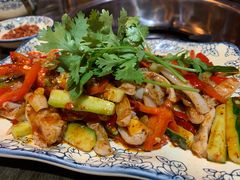 -乐山食古香跷脚牛肉