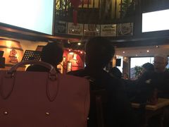 -皇冠自酿啤酒坊(中国红街5号楼店)