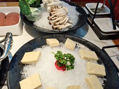 -潮汕酱记鲜牛肉火锅(欧尚店)