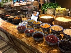 -万达瑞华酒店美食汇自助餐厅(楚河汉街店)