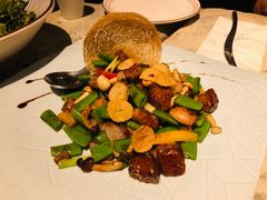 米网烧汁雪花牛粒-T館·花园艺术餐厅