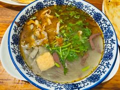 -叶新小吃店(来凤小区总店)