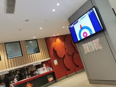 -陈露国际冰上中心(天津嘉里汇店)