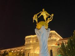 -民园广场