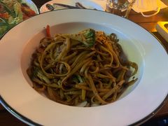 黑松露酱炒意大利扁扁面-MR.ROCKY洛奇先生RESTAURANT&BAR(宝安壹方城店)