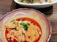 -双燕楼·手工馄饨·汤面小吃(世纪汇店)
