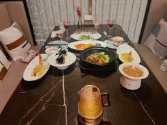 -海派悦庭·海胆烧麦·新融合菜(凯德广场店)