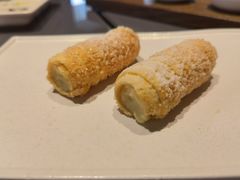 榴莲酥卷-小大董·烤鸭(观景餐厅·南京西路店)