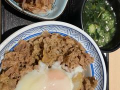 玉子牛肉饭-吉野家(上海美罗城店)