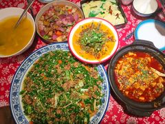 -晓彭肥肠鸡·泡椒鸡火锅(水木天地店)