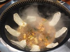 -锅来乐地锅鸡(安亭店)