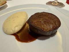 7级RangerValleyFarm和牛牛里-AZUR聚(香格里拉饭店)