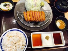 -牛カツ京都勝牛(河原町蛸薬師店)