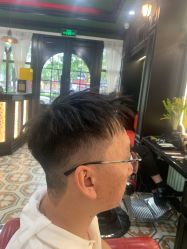 -豪帅男士理容馆